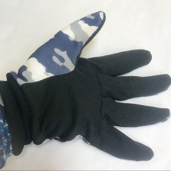 MLB New York Yankee Blue Camo Logo Batting Gloves Small blue ADULT - Picture 7 of 8
